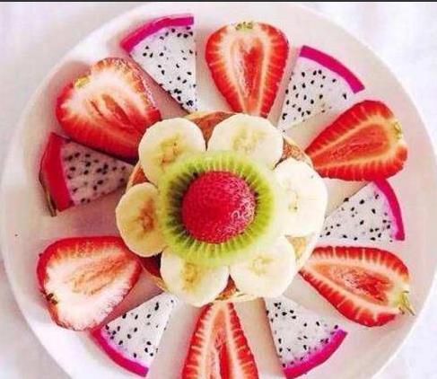 高顏值水果拼盤 色彩、造型與創意的藝術