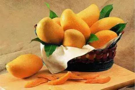 腎結(jié)石患者適宜與忌口的水果指南